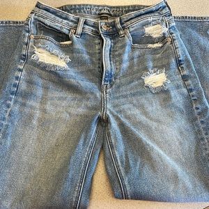 American Eagle Mom Jeans